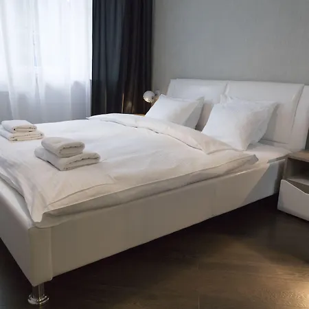 Moniuszki By Your Freedom Apartment